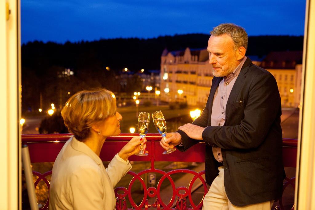 Ensana Hvezda - Imperial - Neapol Hotel Mariánské Lázně Eksteriør billede