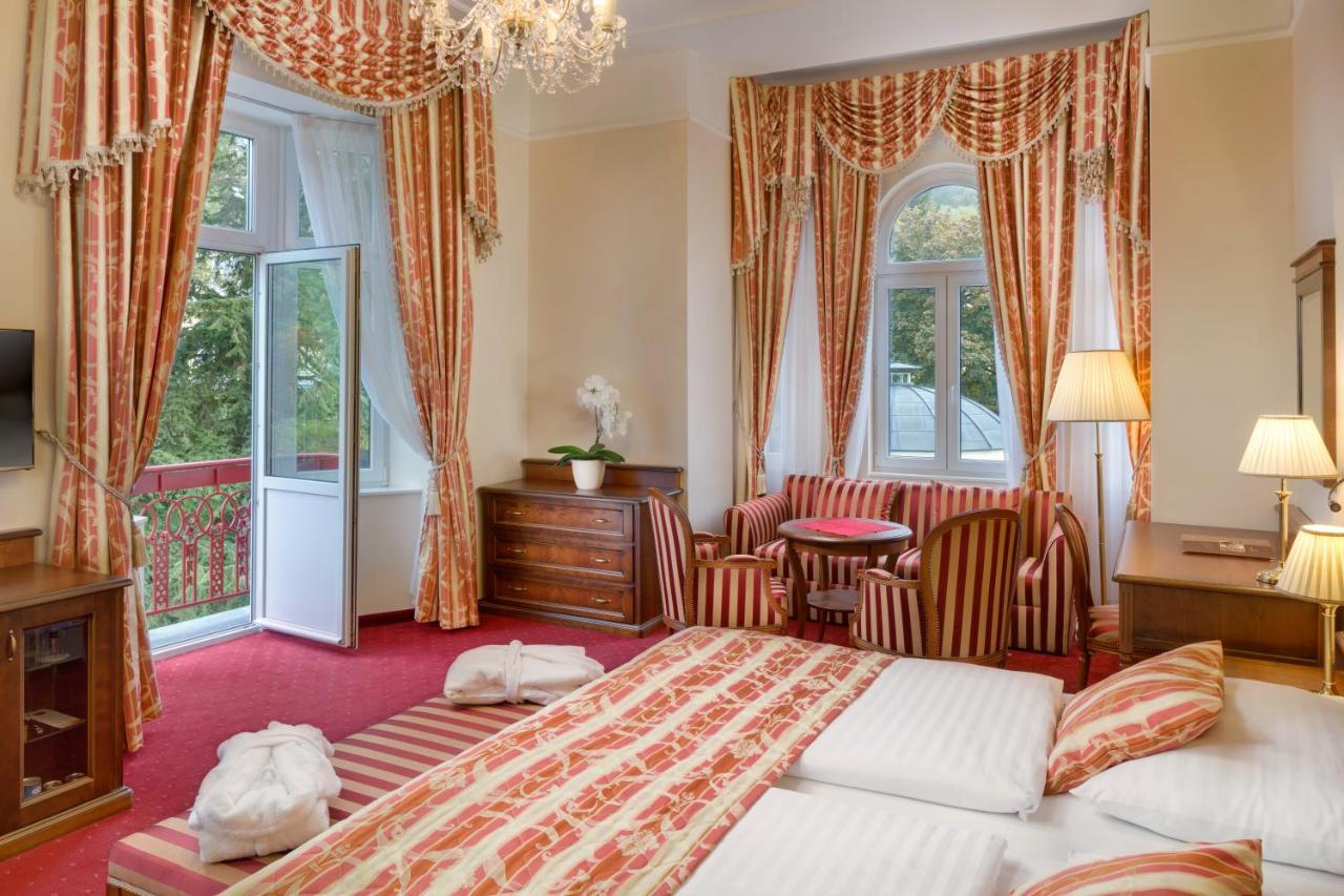 Ensana Hvezda - Imperial - Neapol Hotel Mariánské Lázně Eksteriør billede
