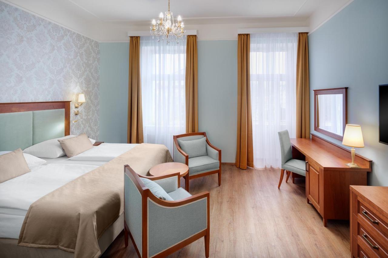 Ensana Hvezda - Imperial - Neapol Hotel Mariánské Lázně Eksteriør billede